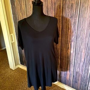 Tahari tunic